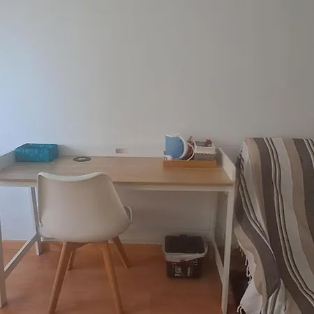Lovely Near Park Guell Campingplatz *